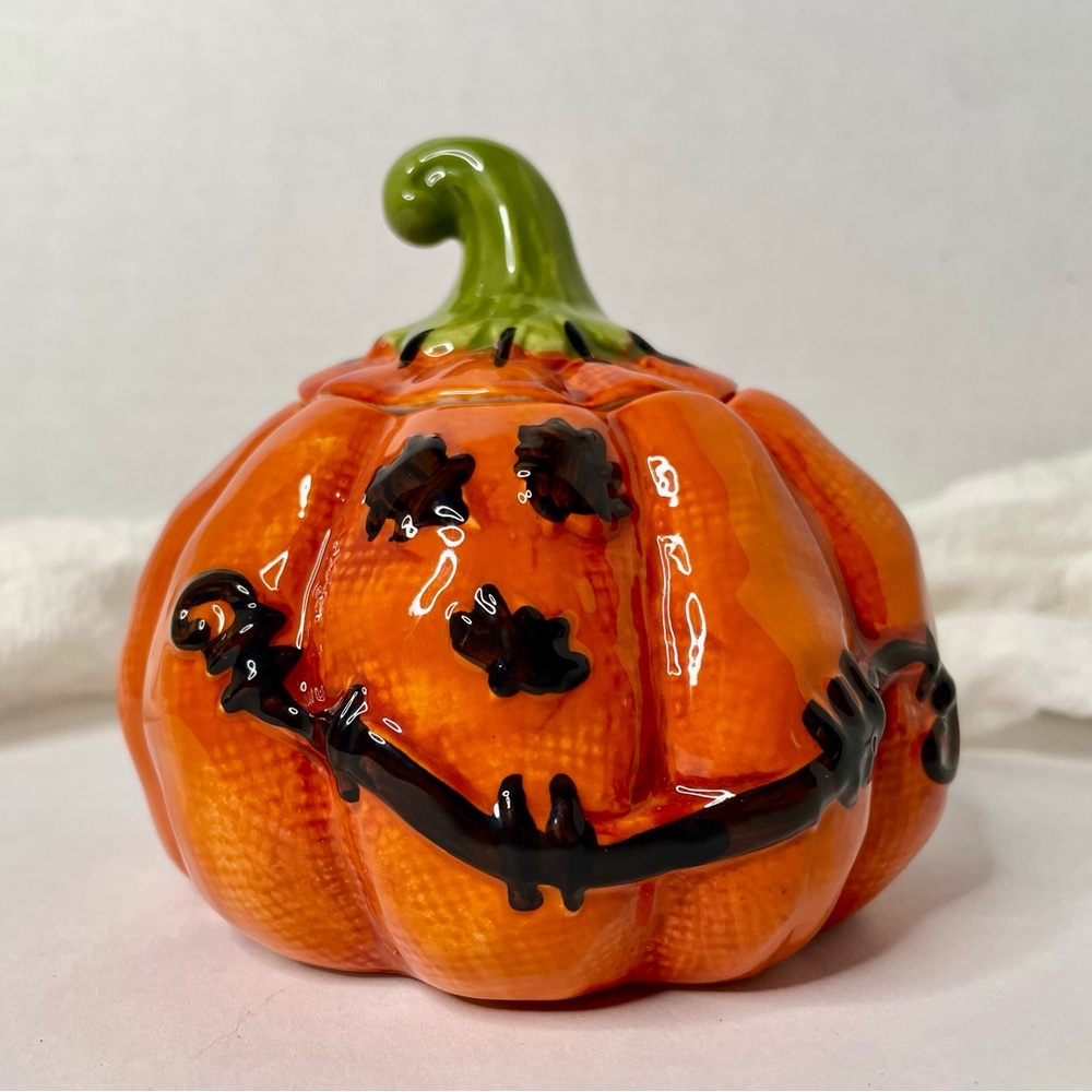 Stitch Pumpkin Sugar Bowl Blue Sky Clayworks
